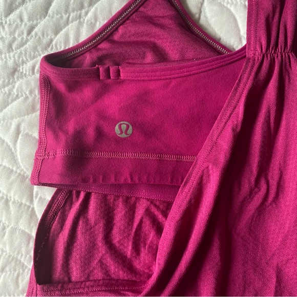 Lululemon No Limits Tank in Raspberry - Picture 4 of 5
